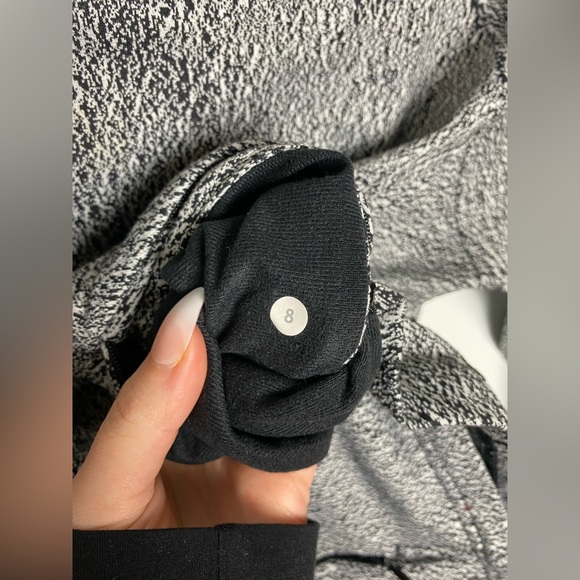 Lululemon Ready To Rulu Hoodie in Luon Spray Jacquard White Black Size 8 - Picture 16 of 16